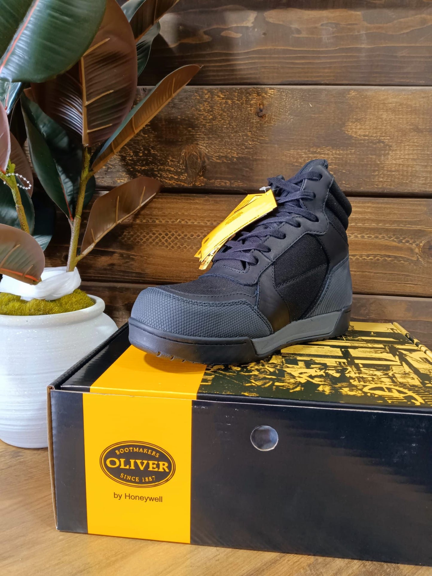 Oliver by Honeywell Workboot Load