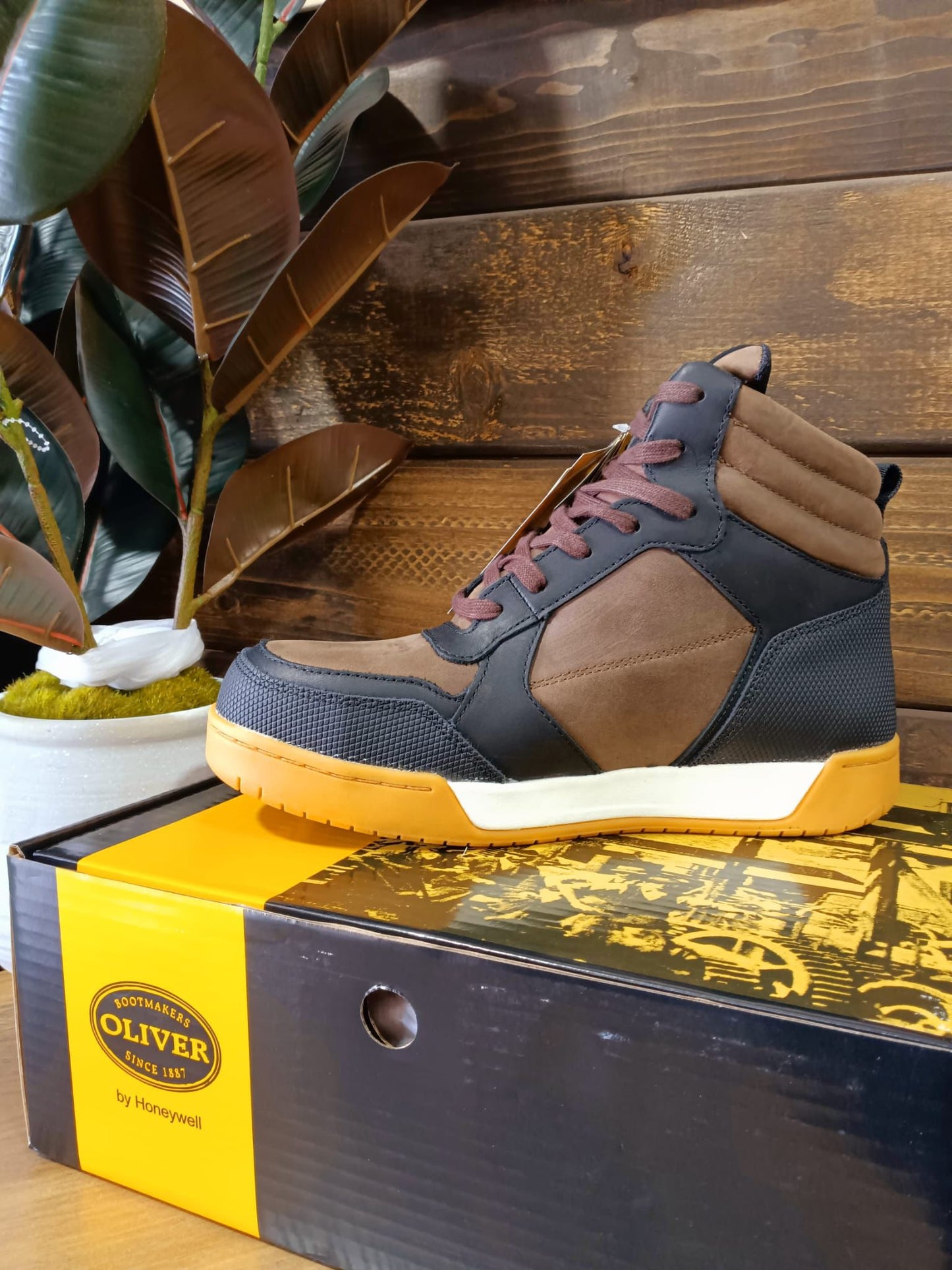 Oliver by Honeywell Workboot Load